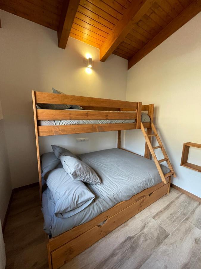 Casa De Les Escoles, Espinalbet - Alberga Castellar del Riu Dış mekan fotoğraf