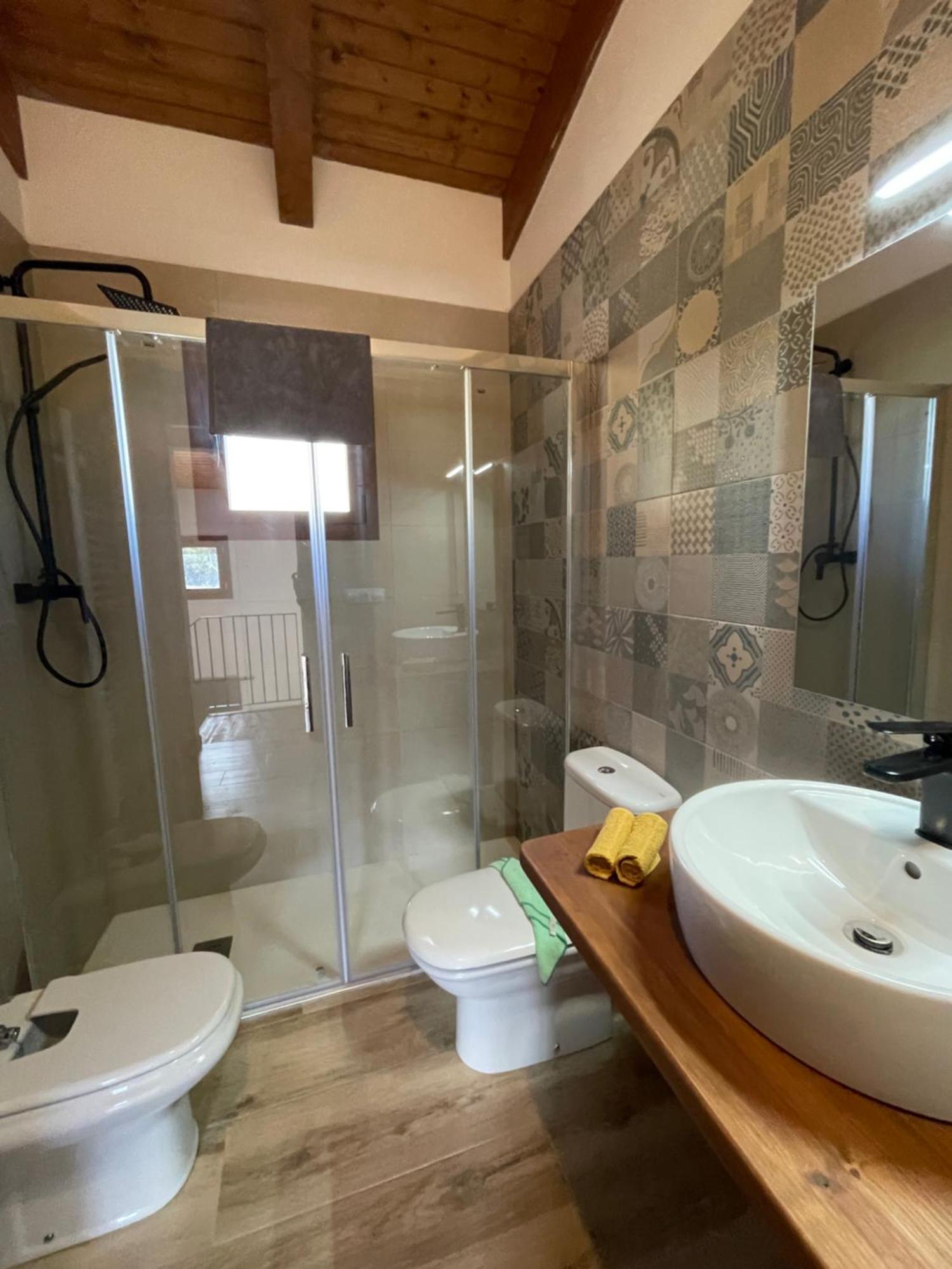Casa De Les Escoles, Espinalbet - Alberga Castellar del Riu Dış mekan fotoğraf