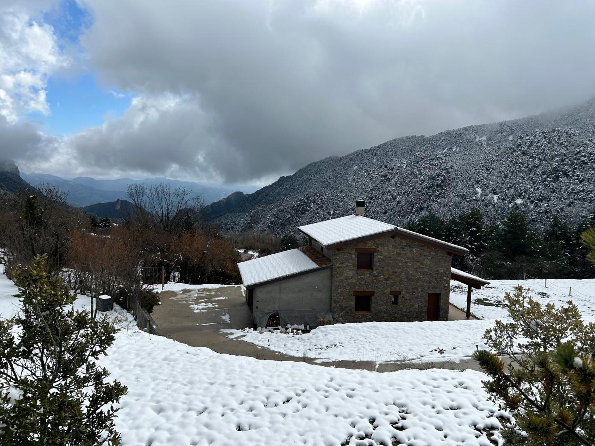 Casa De Les Escoles, Espinalbet - Alberga Castellar del Riu Dış mekan fotoğraf