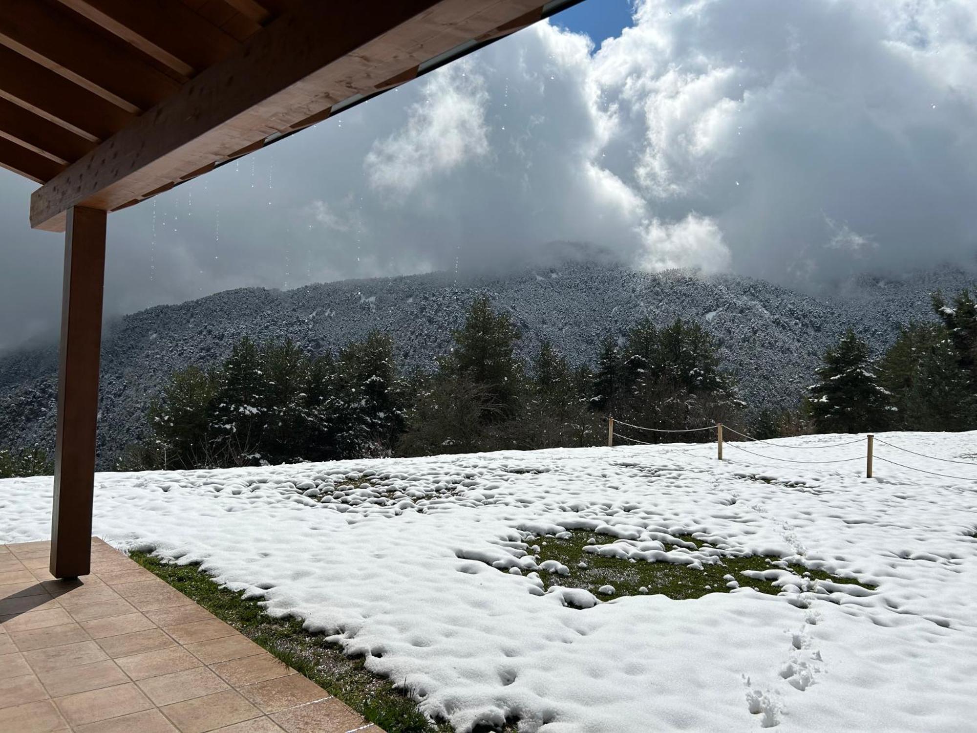 Casa De Les Escoles, Espinalbet - Alberga Castellar del Riu Dış mekan fotoğraf